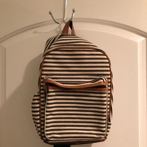 Thirty-One Twill Thermal Sling Back Back Pack